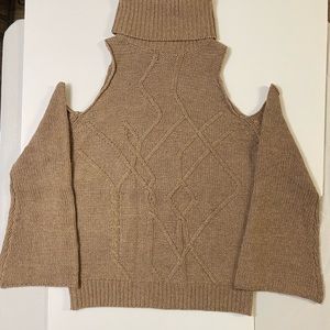 Venus Cable Knit Cold Shoulder Cable Knit Sweater M